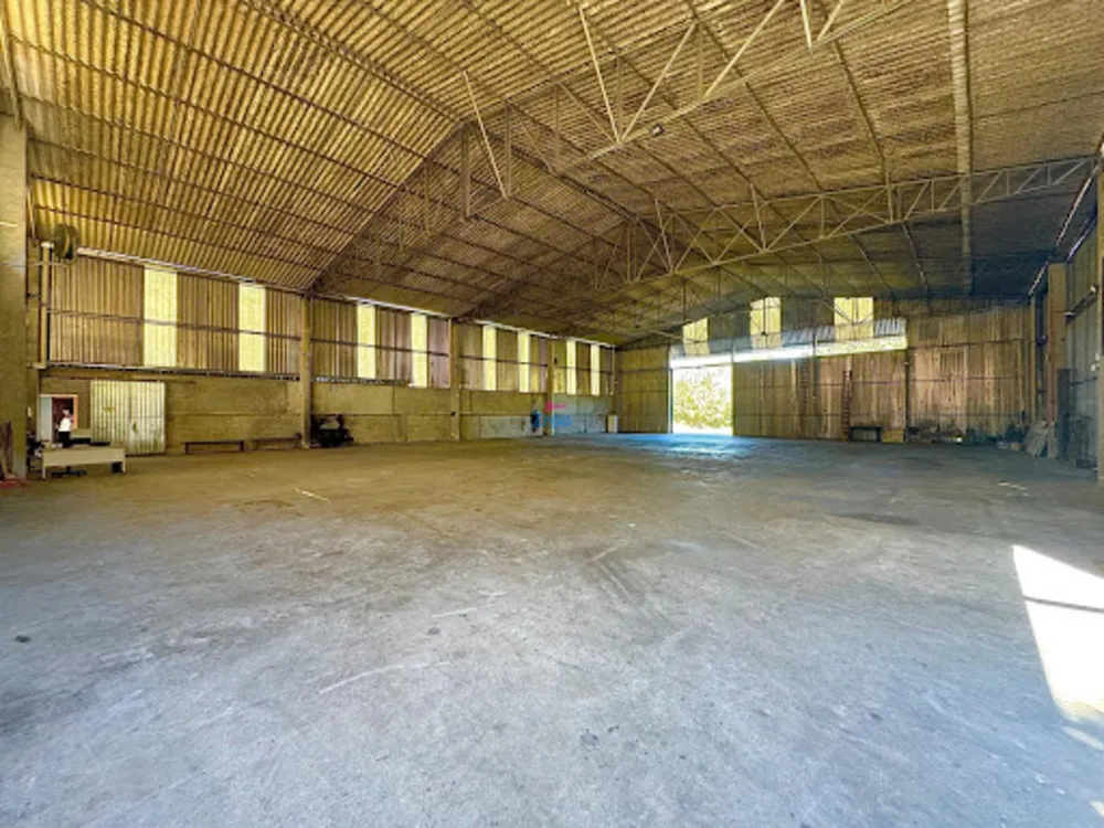 Depósito-Galpão, 855 m² - Foto 1
