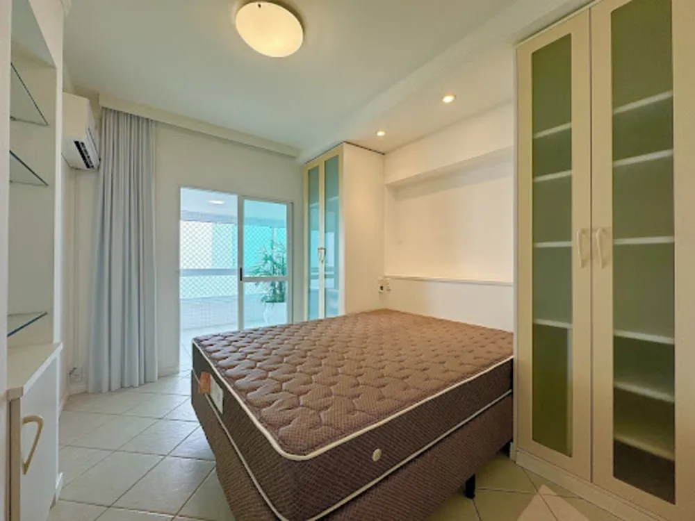 Apartamento, 4 quartos, 177 m² - Foto 2