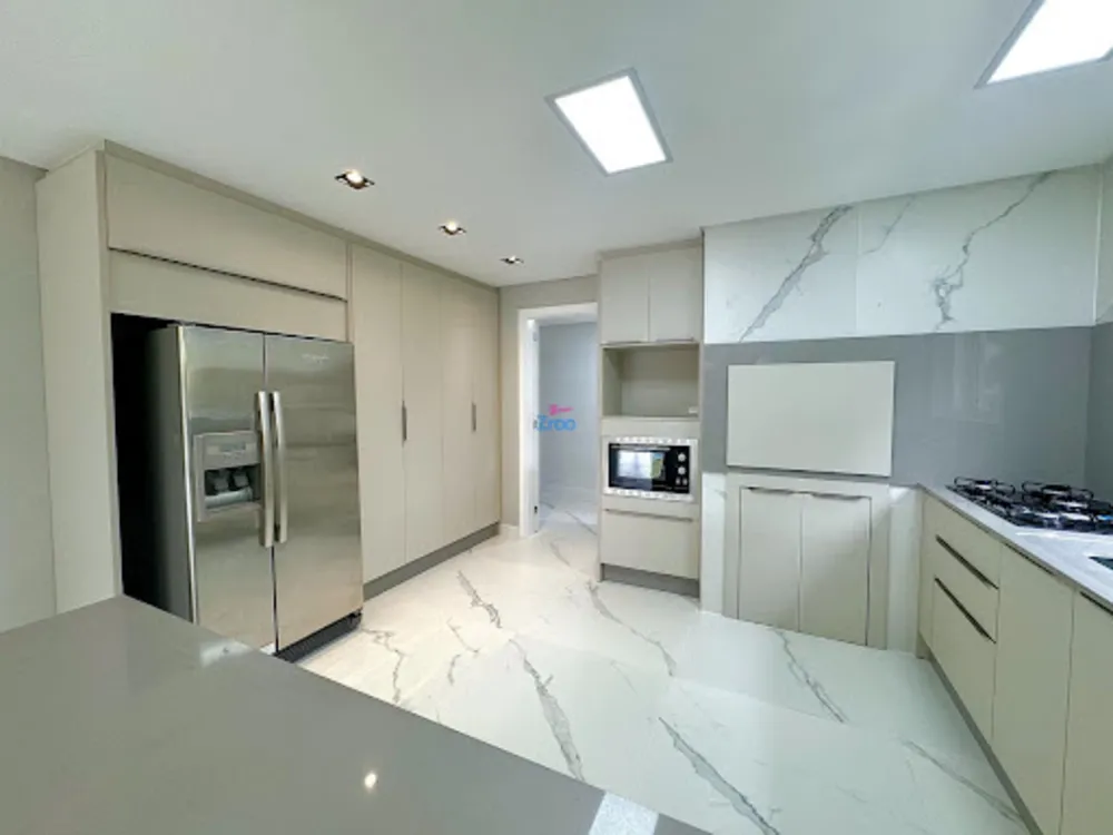 Apartamento, 3 quartos, 200 m² - Foto 3