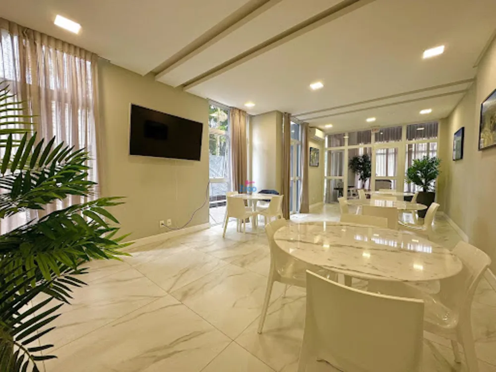 Apartamento, 3 quartos, 200 m² - Foto 2