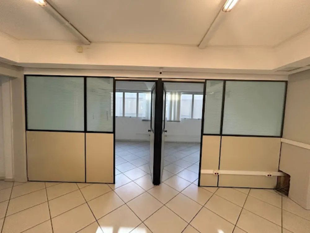 Prédio Inteiro, 668 m² - Foto 1