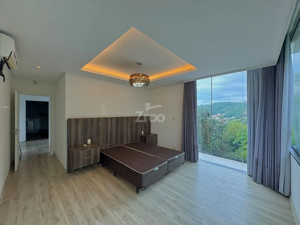 Casa, 3 quartos, 288 m² - Foto 8