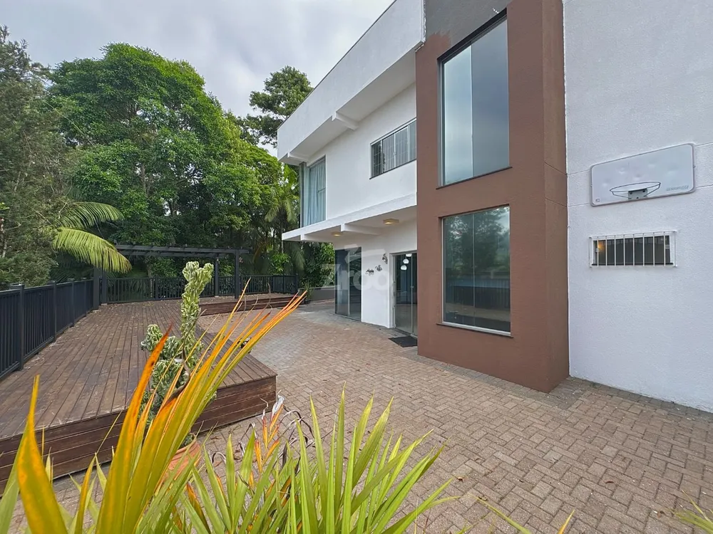 Casa, 3 quartos, 288 m² - Foto 1