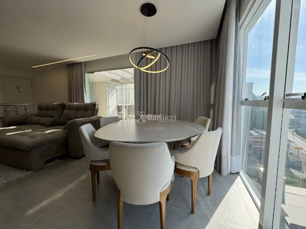 Apartamento, 3 quartos, 194 m² - Foto 1