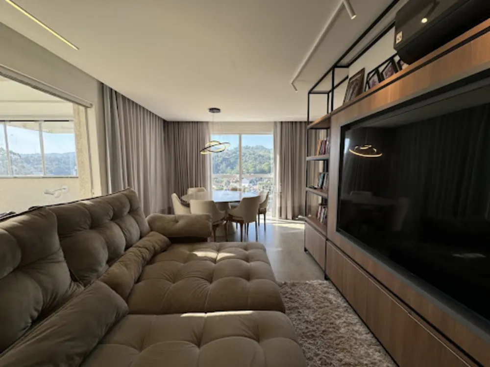 Apartamento, 3 quartos, 194 m² - Foto 2