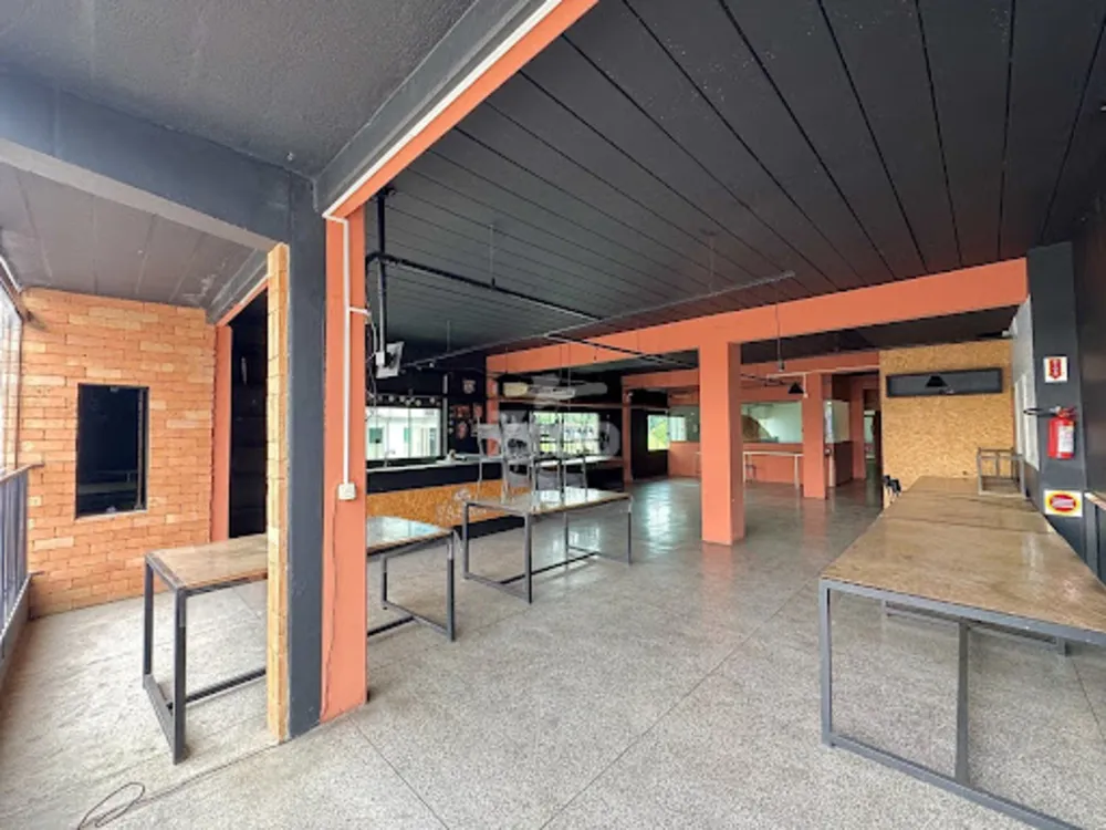 Sala-Conjunto, 300 m² - Foto 1