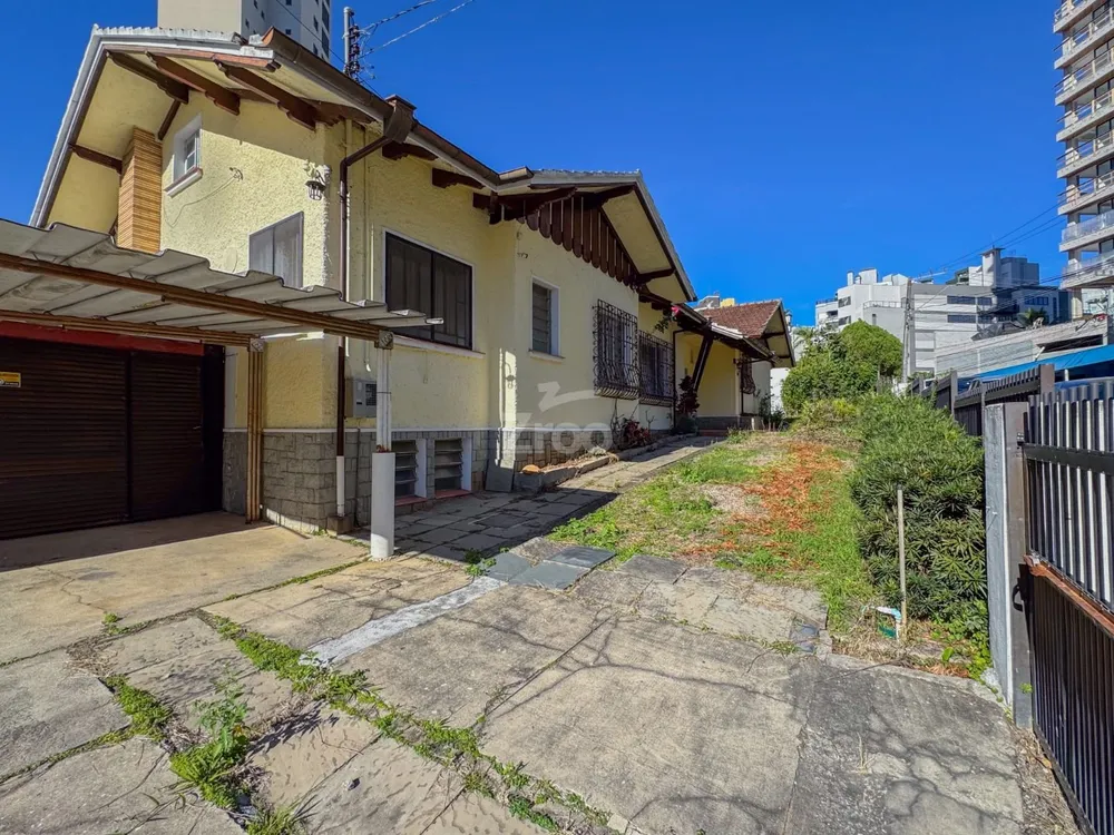 Casa, 3 quartos, 360 m² - Foto 1