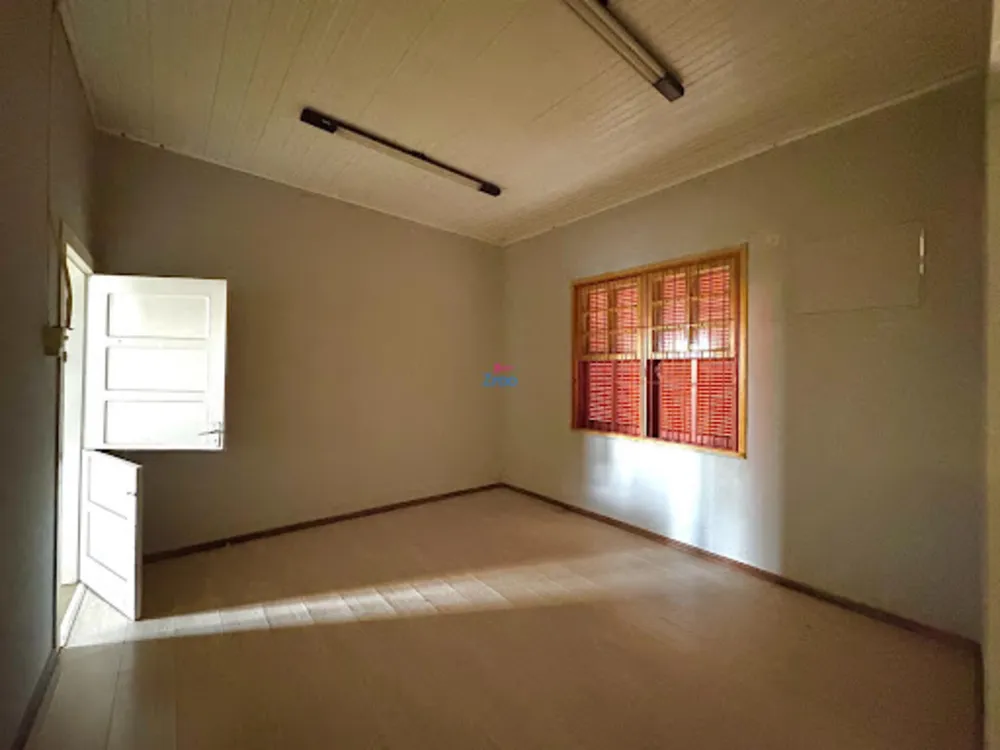 Casa, 1 quarto, 213 m² - Foto 5