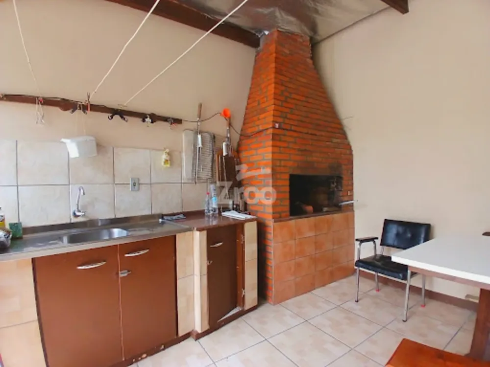 Casa, 4 quartos, 200 m² - Foto 1