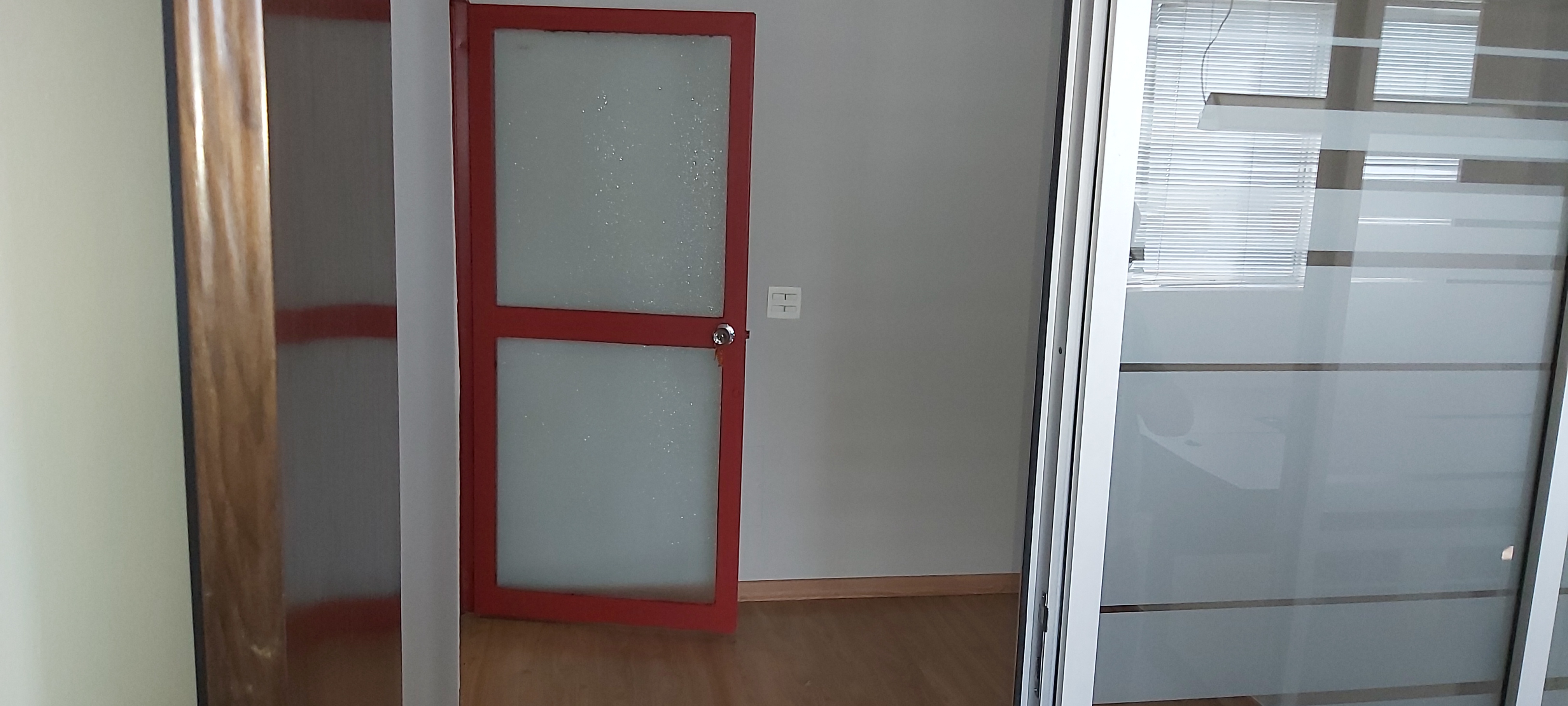 Conjunto Comercial-Sala para alugar com 2 quartos, 74m² - Foto 16