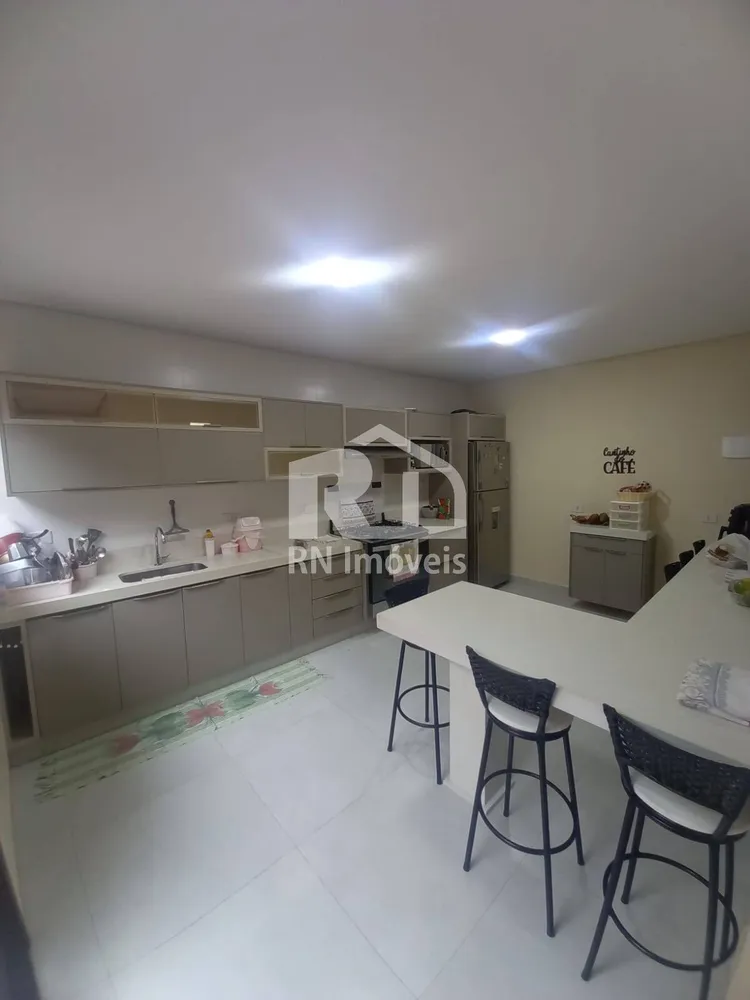 Casa, 3 quartos, 160 m² - Foto 2