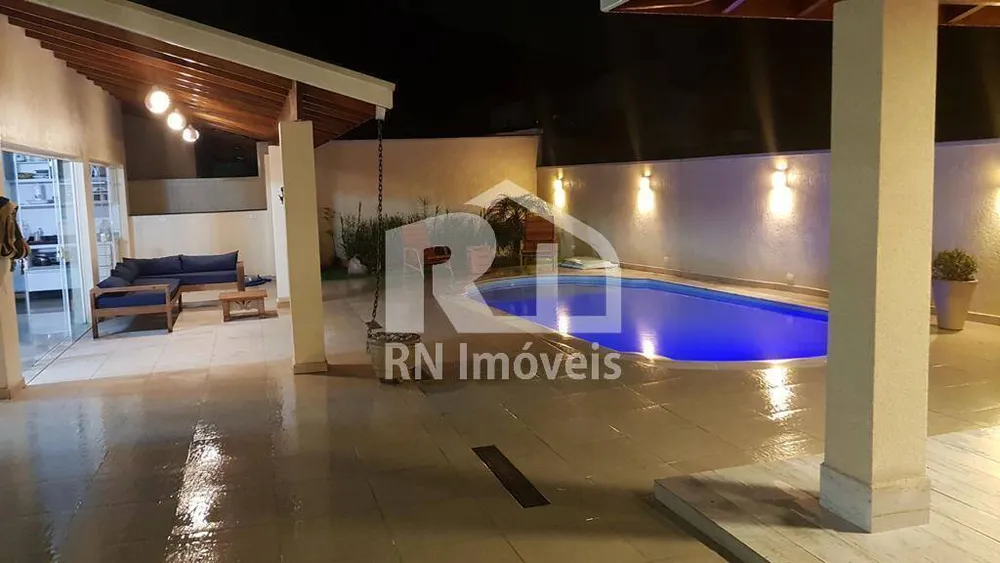Casa, 3 quartos, 260 m² - Foto 14