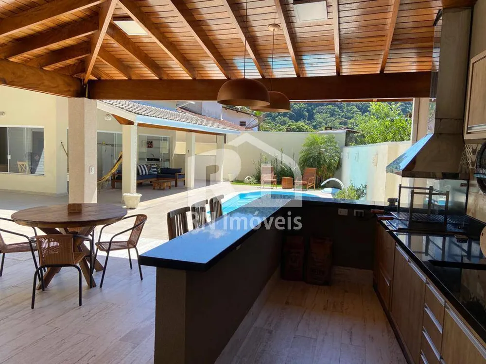 Casa, 3 quartos, 260 m² - Foto 15