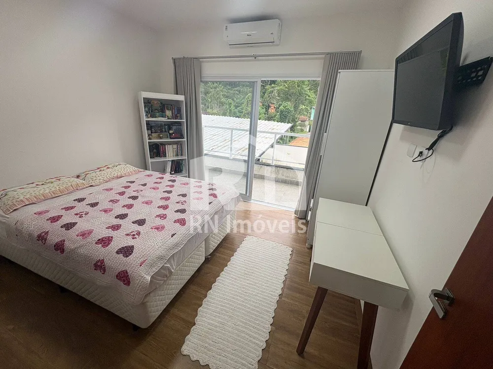 Casa, 4 quartos, 312 m² - Foto 8
