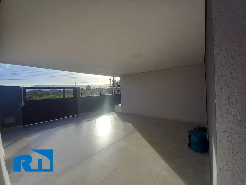 Casa à venda com 4 quartos, 179m² - Foto 4