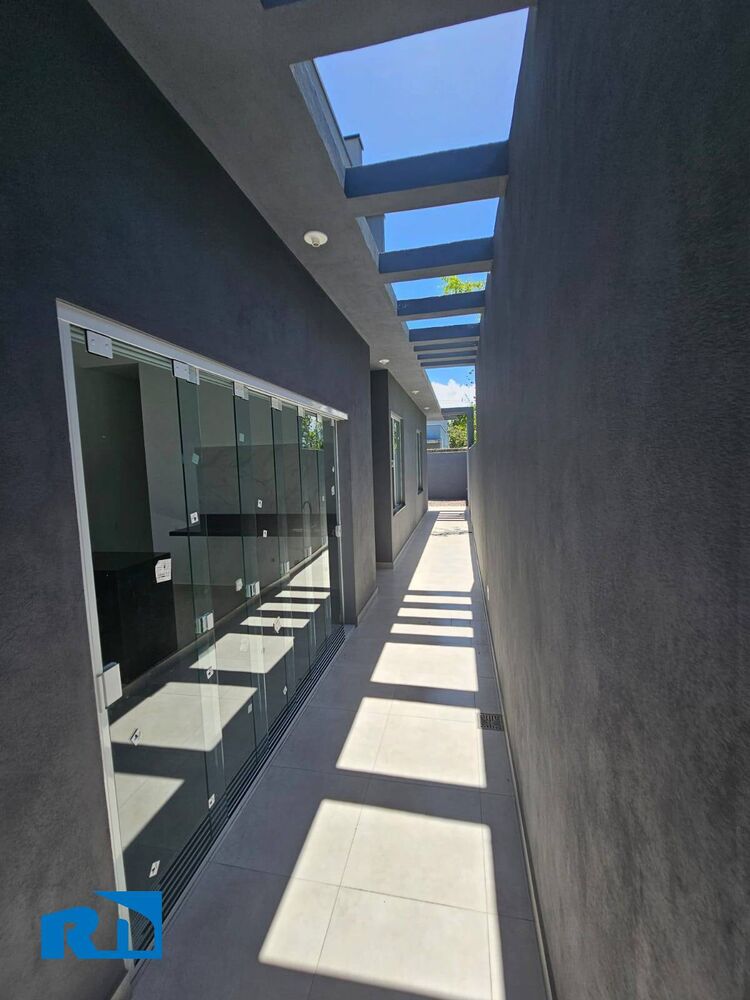 Casa à venda com 2 quartos, 130m² - Foto 4
