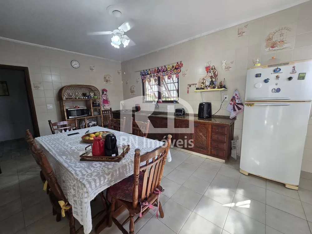 Casa, 5 quartos, 325 m² - Foto 5