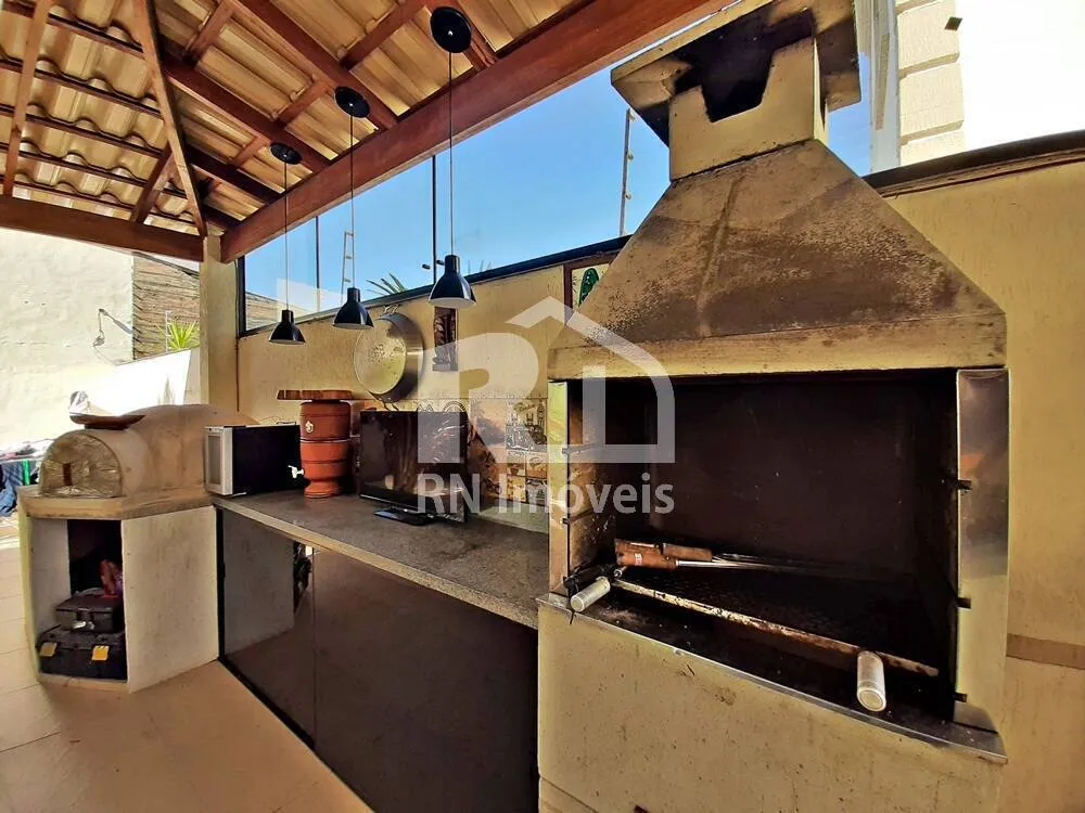 Casa, 3 quartos, 300 m² - Foto 13