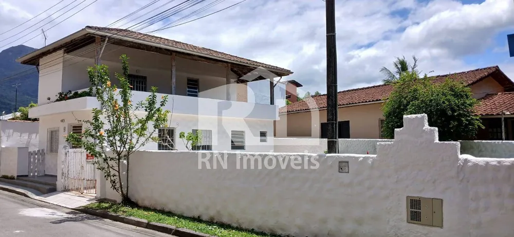 Casa, 4 quartos, 180 m² - Foto 3