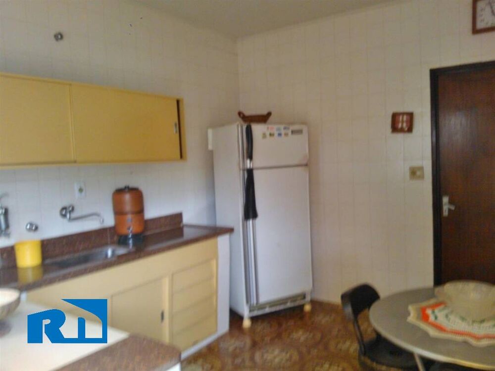 Casa, 5 quartos, 260 m² - Foto 4