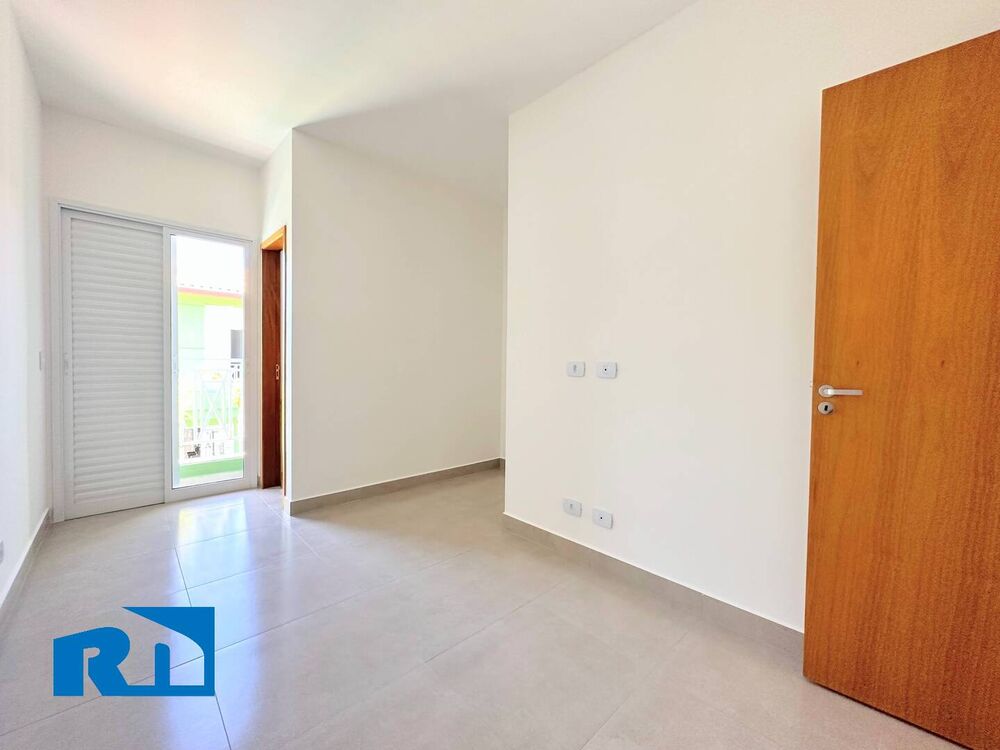 Casa à venda com 2 quartos, 97m² - Foto 3