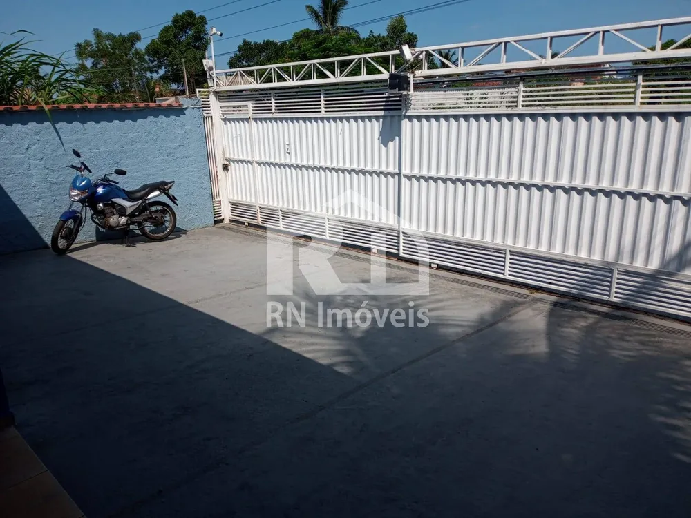Casa, 8 quartos, 180 m² - Foto 2