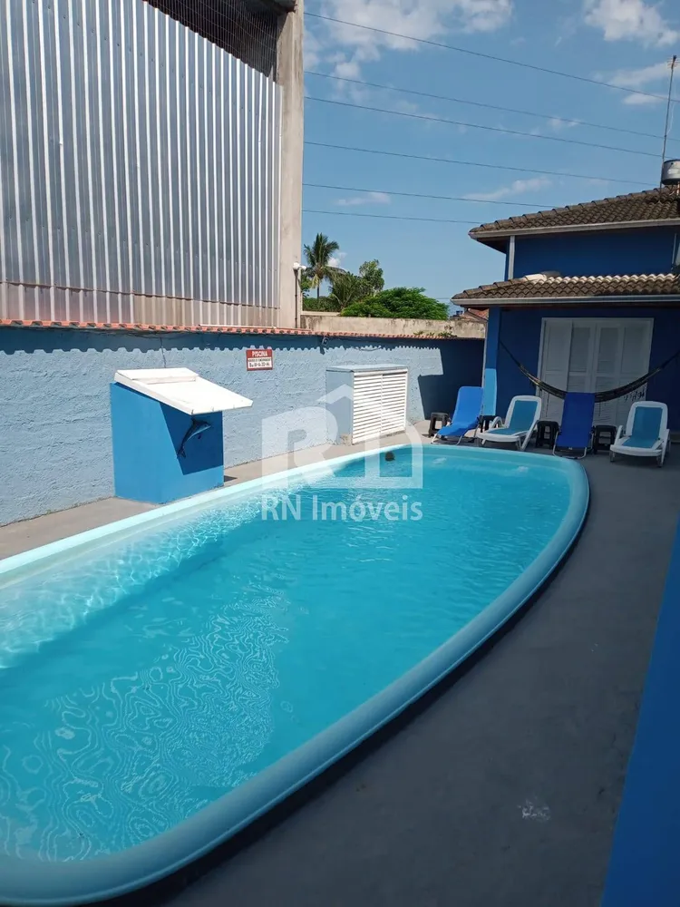 Casa, 8 quartos, 180 m² - Foto 1