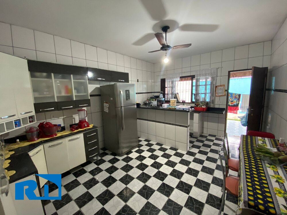 Casa à venda com 4 quartos, 114m² - Foto 4