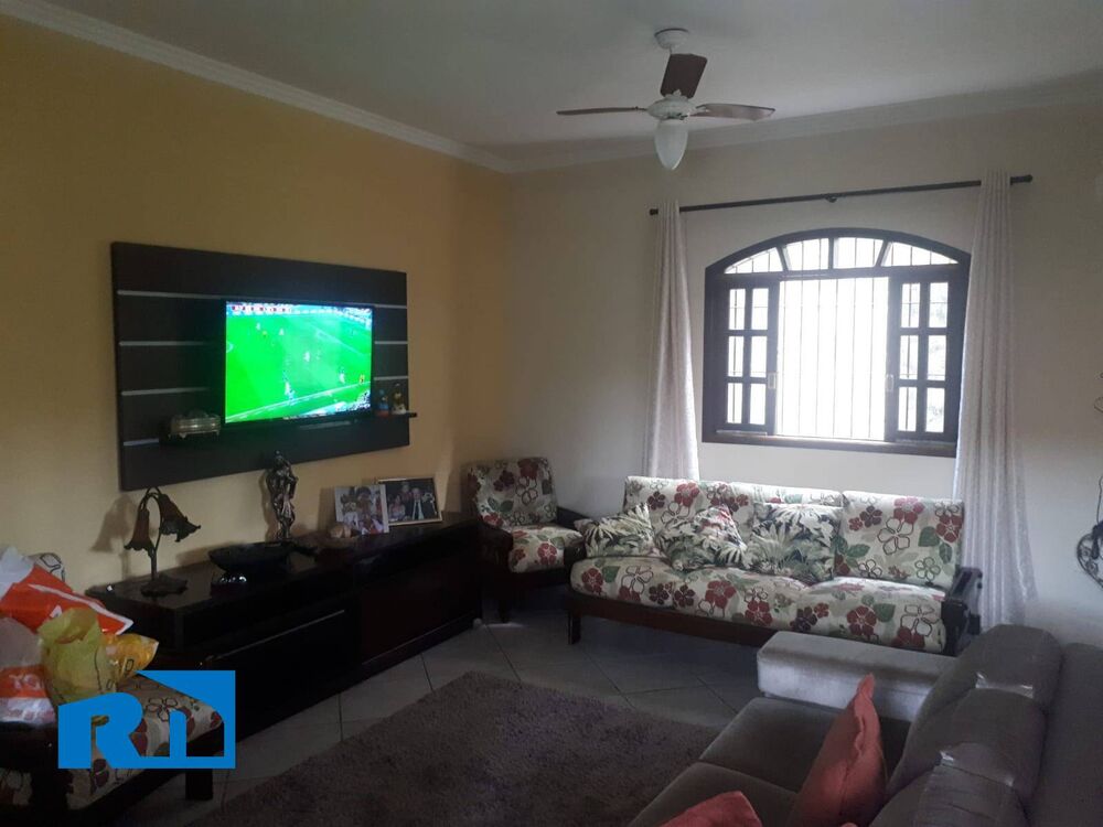 Casa, 3 quartos, 200 m² - Foto 3