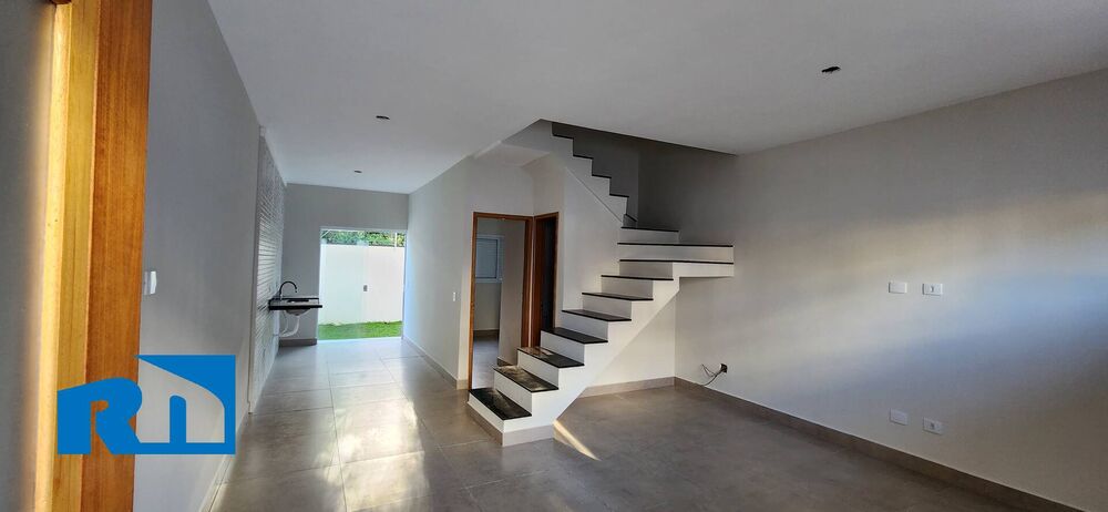 Casa, 3 quartos, 191 m² - Foto 2