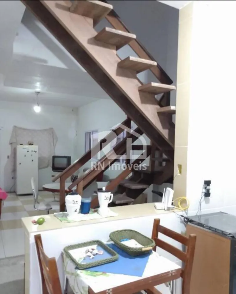 Casa, 2 quartos, 75 m² - Foto 1