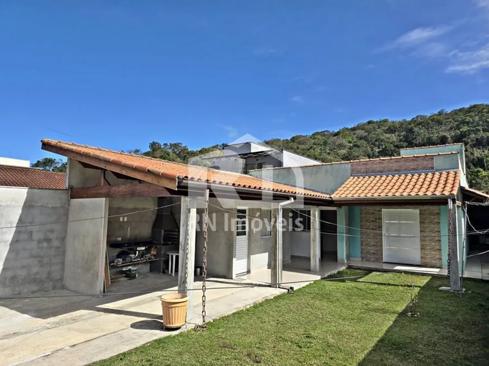 Casa, 4 quartos, 154 m² - Foto 1