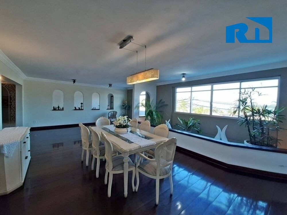Apartamento, 4 quartos, 256 m² - Foto 2