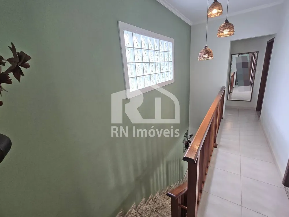 Casa, 3 quartos, 236 m² - Foto 8