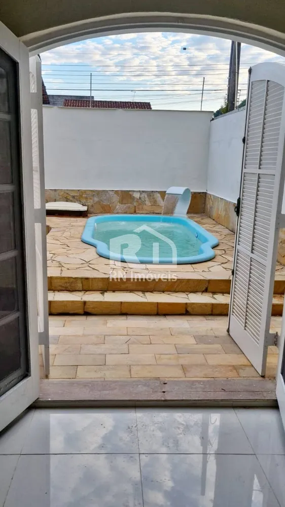 Casa, 3 quartos, 200 m² - Foto 10