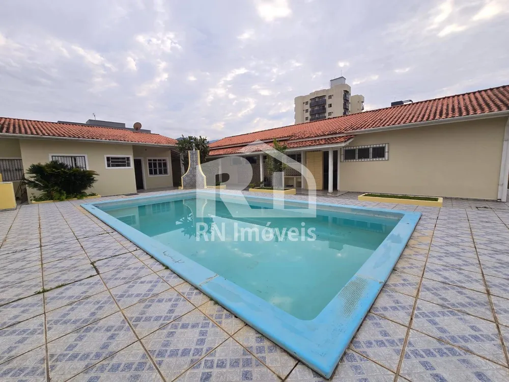Casa, 6 quartos, 320 m² - Foto 13
