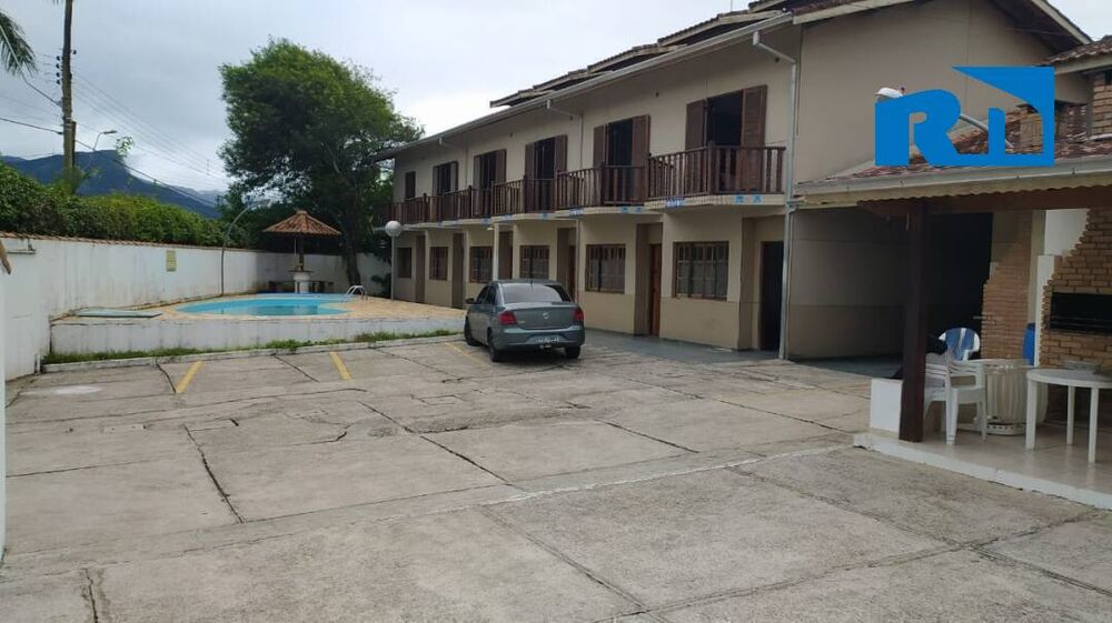 Casa, 10 quartos, 987 m² - Foto 3