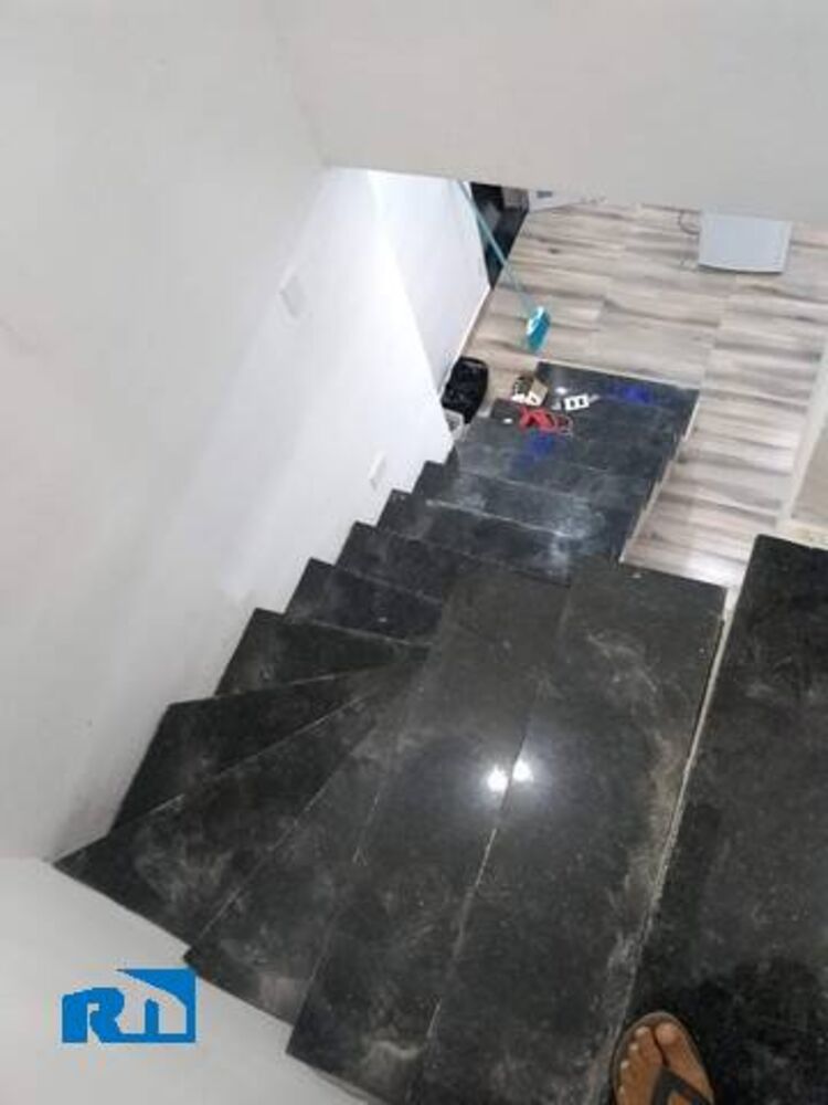 Casa, 4 quartos, 230 m² - Foto 4