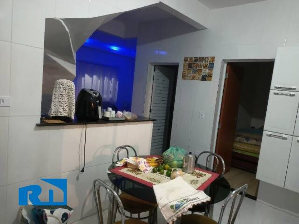 Casa, 4 quartos, 230 m² - Foto 3