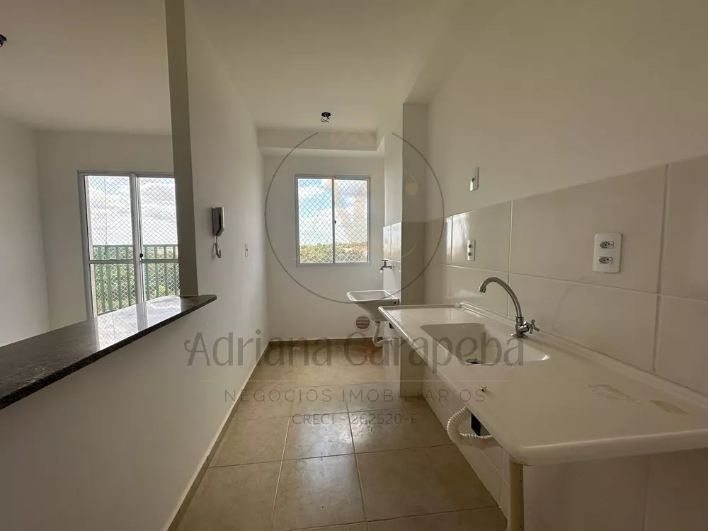 Apartamento à venda com 2 quartos, 100m² - Foto 2