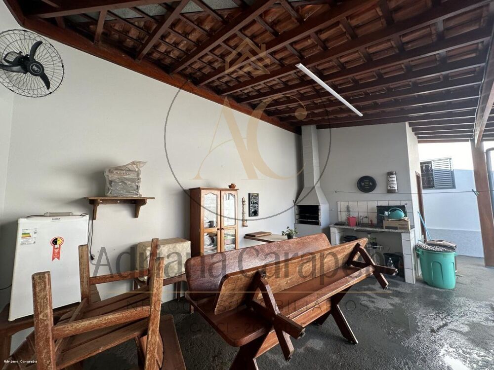 Casa, 3 quartos - Foto 2