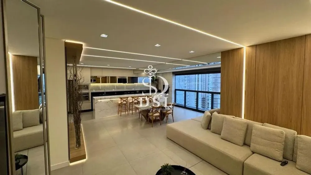 Apartamento, 3 quartos, 155 m² - Foto 1