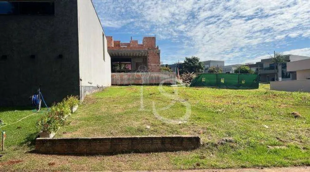 Loteamento e Condomínio, 250 m² - Foto 2