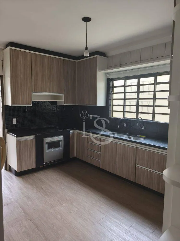Casa, 3 quartos, 168 m² - Foto 6