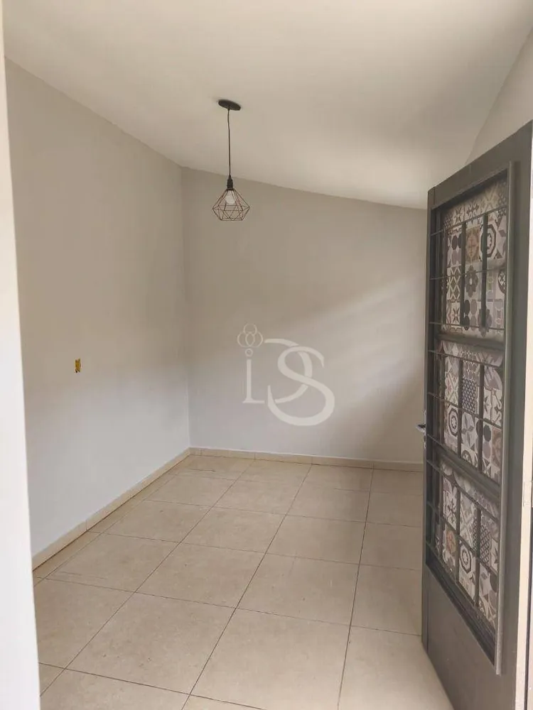 Casa, 3 quartos, 168 m² - Foto 4