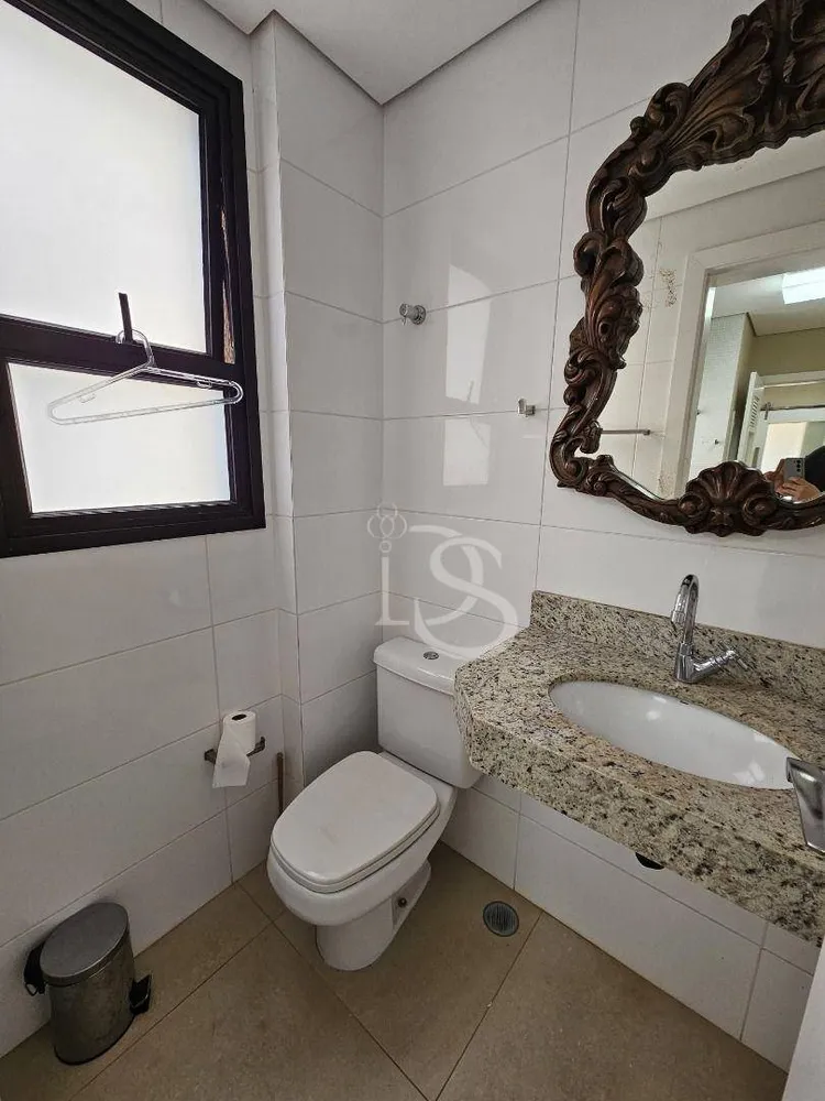 Apartamento, 3 quartos, 186 m² - Foto 2