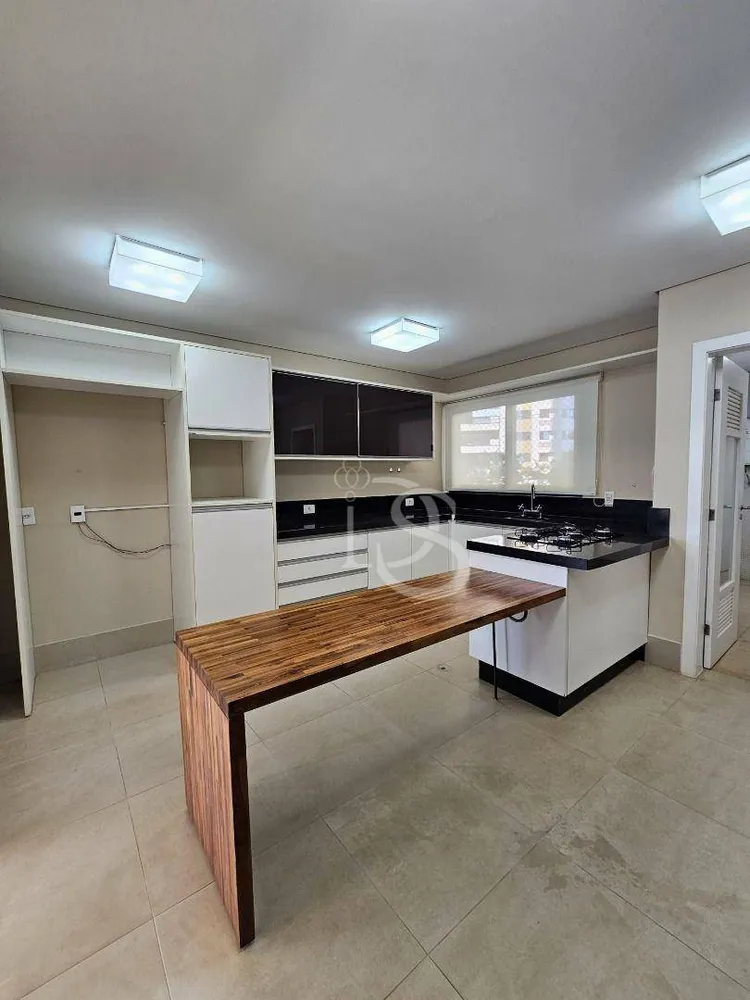 Apartamento, 3 quartos, 186 m² - Foto 8