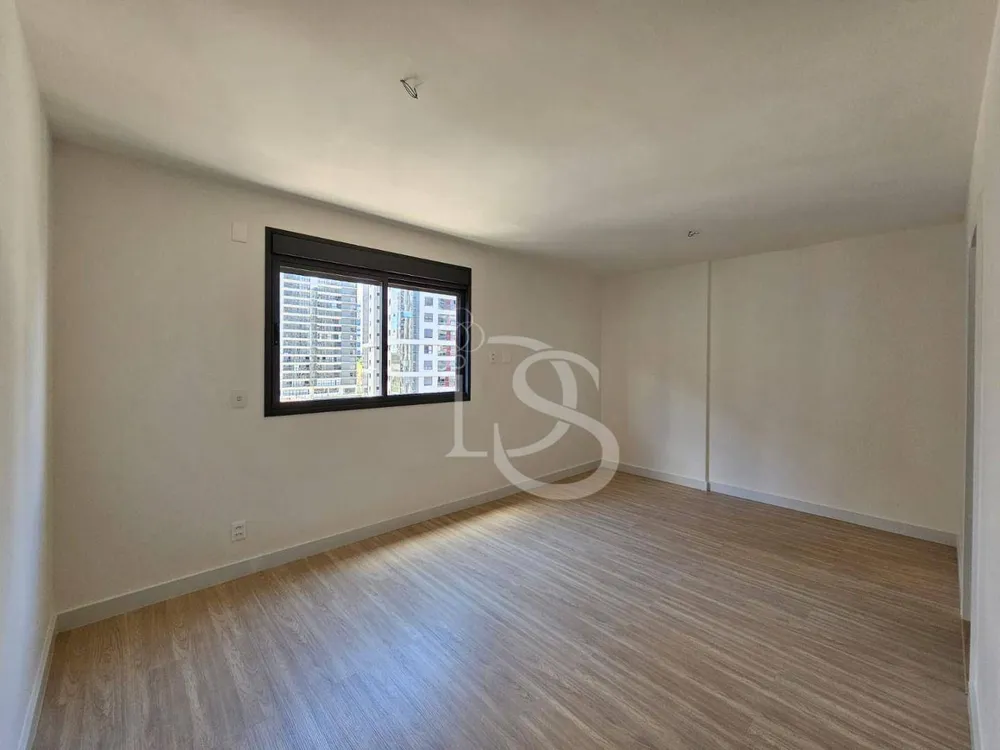Apartamento, 3 quartos, 149 m² - Foto 1