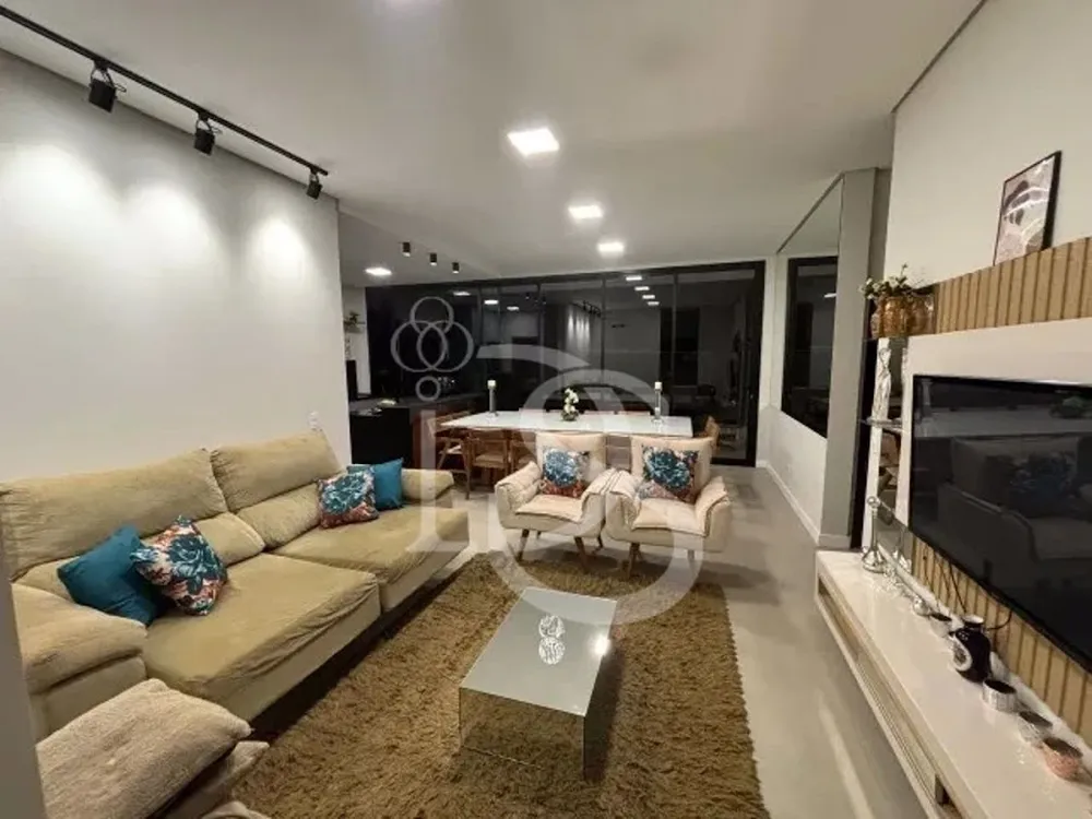 Casa, 3 quartos, 191 m² - Foto 2