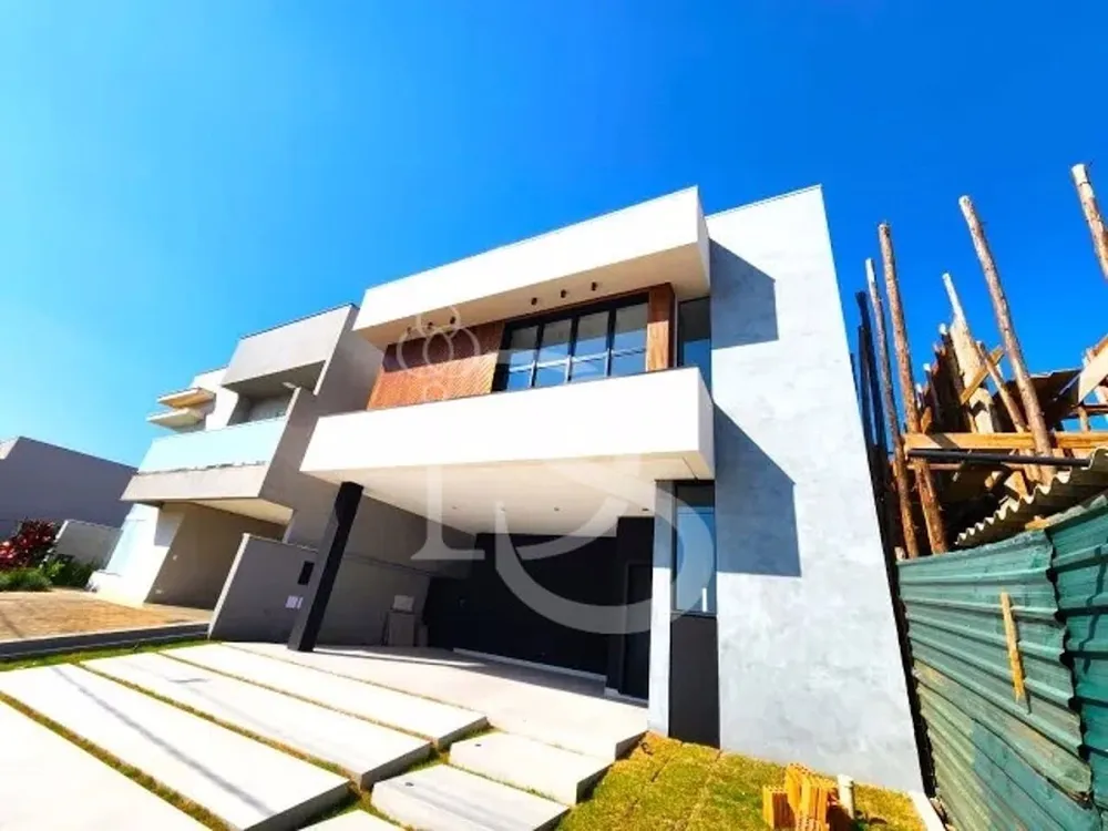 Casa, 3 quartos, 191 m² - Foto 1